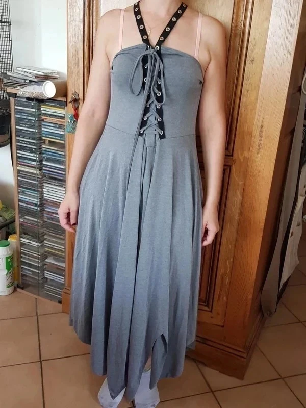 Robe grise longue en coton bretelles